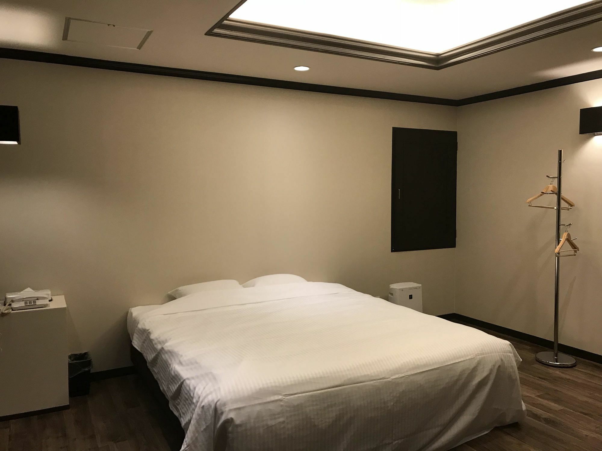 Nami No Ue Crystal Hotel Naha Exteriör bild